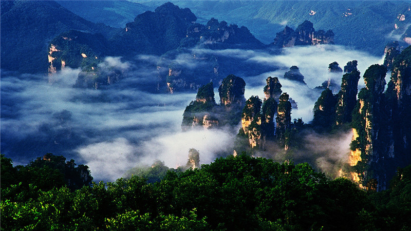 张家界旅游几月份去好（张家界一月份适合旅游吗）